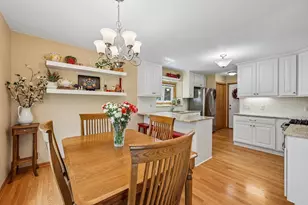 961 Coneflower Ct, Eagan, MN 55123 - Photo 10