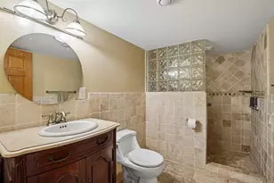 4580 Oak Pond Rd, Eagan, MN 55123 - Photo 36