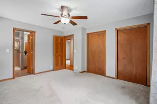 4580 Oak Pond Rd, Eagan, MN 55123 - Photo 22