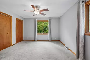 4580 Oak Pond Rd, Eagan, MN 55123 - Photo 20