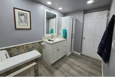 4401 Woodbine Lane N, Brooklyn Center, MN 55429 - Photo 10