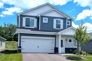 402 Redwood St N, Cambridge, MN 55008 - Photo 2