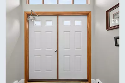 2733 Virginia Avenue N, New Hope, MN 55427 - Photo 2