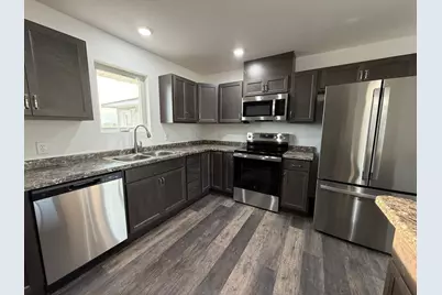 1200 Main Avenue S, Roseau, MN 56751 - Photo 8