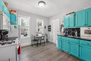 677 Sherburne Ave, Saint Paul, MN 55104 - Photo 8