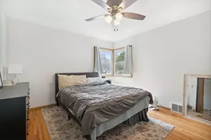 6819 Eliot View Rd, Saint Louis Park, MN 55426 - Photo 12