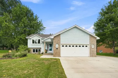 1827 Haller Way, Saint Cloud, MN 56301 - Photo 2