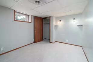 672 Maryland Ave W, Saint Paul, MN 55117 - Photo 6