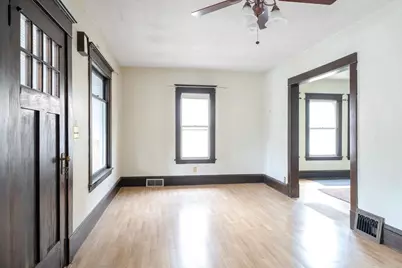 672 Maryland Avenue W, Saint Paul, MN 55117 - Photo 4