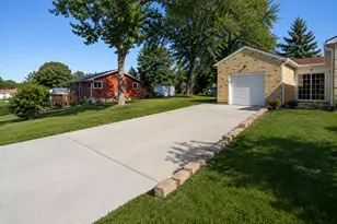 332 Willow St E, Detroit Lakes, MN 56501 - Photo 28
