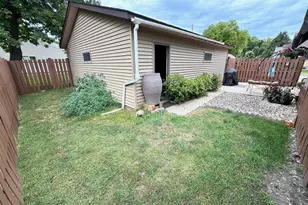 19 1st Ave NE, Fairfax, MN 55332 - Photo 6