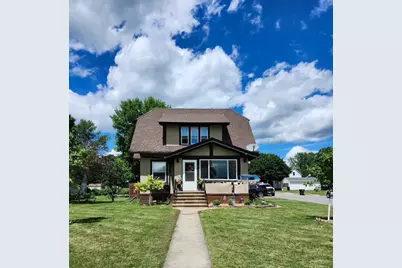 19 1st Avenue NE, Fairfax, MN 55332 - Photo 2