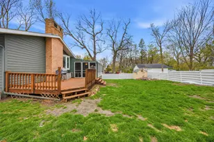 565 3rd Ave SW, Hutchinson, MN 55350 - Photo 32