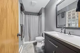 565 3rd Ave SW, Hutchinson, MN 55350 - Photo 18