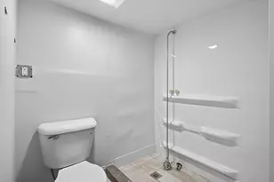 569 Hatch Ave, Saint Paul, MN 55117 - Photo 20