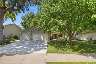 5604 Lone Oak Drive, Savage, MN 55378 - Photo 2