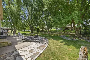 5604 Lone Oak Dr, Savage, MN 55378 - Photo 30