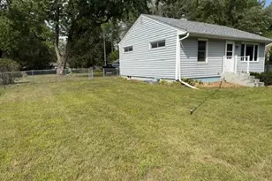 5911 Hodgson Rd, Shoreview, MN 55126 - Photo 6