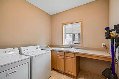 9637 Belmont Lane, Eden Prairie, MN 55347 - Photo 20