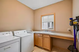 9637 Belmont Ln, Eden Prairie, MN 55347 - Photo 20