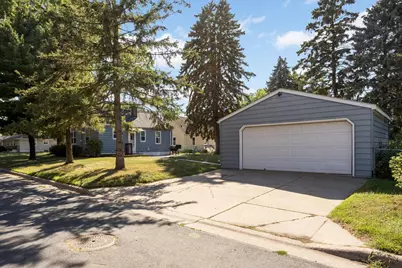 1923 44th Avenue NE, Columbia Heights, MN 55421 - Photo 20