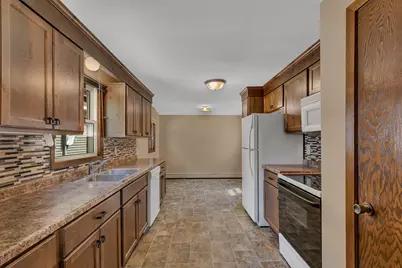 316 6th Street S, Sauk Rapids, MN 56379 - Photo 2
