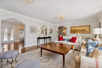 2116 W Lake Of The Isles Parkway, Minneapolis, MN 55405 - Photo 18