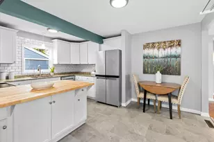 2574 2nd Ave E, North Saint Paul, MN 55109 - Photo 10