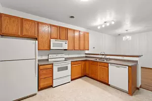 18034 69th Pl N, Maple Grove, MN 55311 - Photo 12