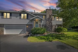 5642 Chatsworth St N, Shoreview, MN 55126 - Photo 1