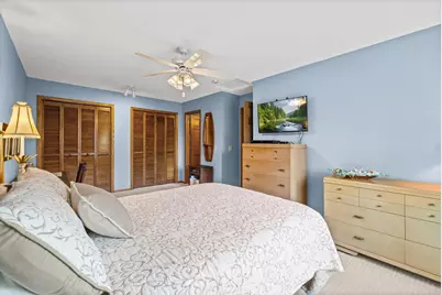 5642 Chatsworth Street N, Shoreview, MN 55126 - Photo 32
