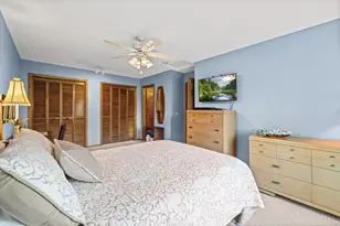 5642 Chatsworth St N, Shoreview, MN 55126 - Photo 32