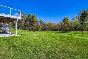 1660 Hackamore Dr, Victoria, MN 55386 - Photo 4