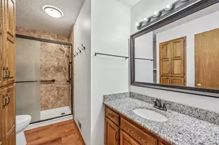 8840 N Maplebrook Ct, Brooklyn Park, MN 55445 - Photo 20