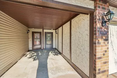 8840 N Maplebrook Court, Brooklyn Park, MN 55445 - Photo 4