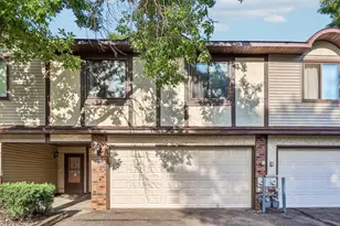 8840 N Maplebrook Ct, Brooklyn Park, MN 55445 - Photo 2