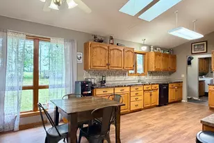 506 Jackson Street E, Parkers Prairie, MN 56361 - Photo 6