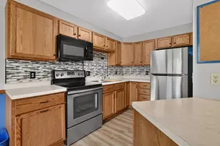 2801 19th Ave NW, Rochester, MN 55901 - Photo 2