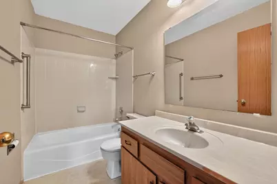 2801 19th Avenue NW #D, Rochester, MN 55901 - Photo 14