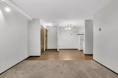 2446 Aldrich Avenue S #107, Minneapolis, MN 55405 - Photo 10