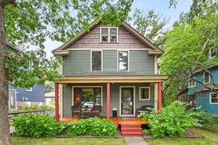 699 Delaware Ave, Saint Paul, MN 55107 - Photo 1