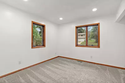 6520 Dawn Avenue, Inver Grove Heights, MN 55076 - Photo 16