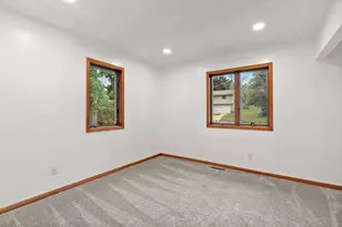6520 Dawn Ave, Inver Grove Heights, MN 55076 - Photo 16