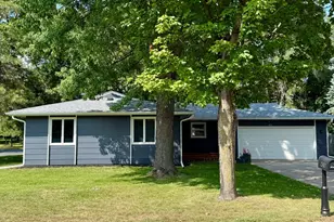 420 Livingston Ct, Northfield, MN 55057 - Photo 1