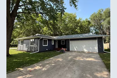 420 Livingston Court, Northfield, MN 55057 - Photo 4