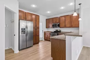 11443 Beechwood Ln, Woodbury, MN 55129 - Photo 16
