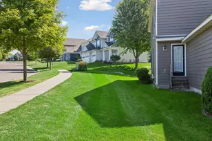 11443 Beechwood Ln, Woodbury, MN 55129 - Photo 40