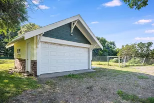 30452 390th St, Le Sueur, MN 56058 - Photo 12