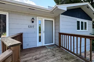 1207 4th Ave SW, Pipestone, MN 56164 - Photo 2