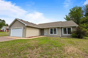 141 Boulder Pl, Randall, MN 56475 - Photo 2